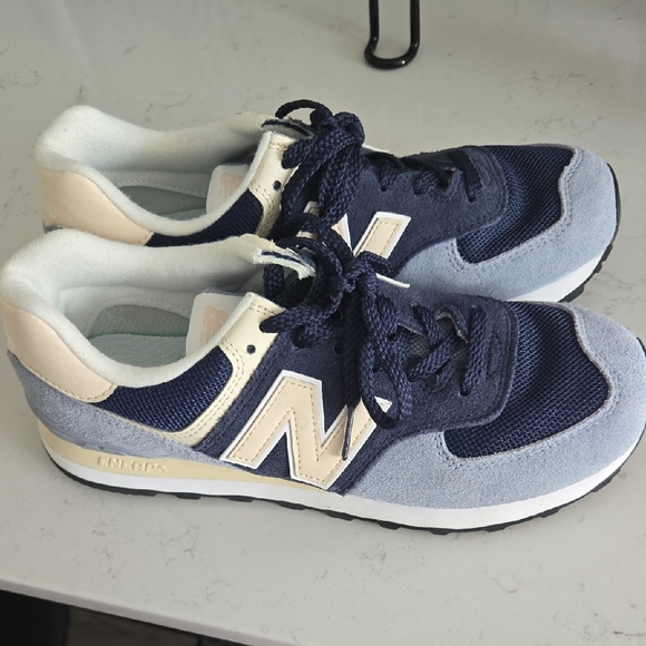 New Balance Navy and Light Blue Sneakers - Picture 1 of 8